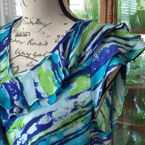 New Directions Flowy Blouse - Picture 2 of 9